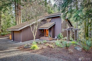 121 Machias Loop, Port Ludlow, WA 98365