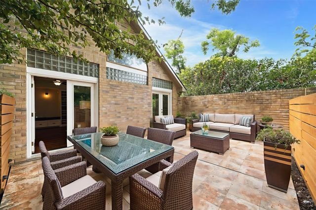 5202 Cypress Green Lane, Richmond, TX 77406