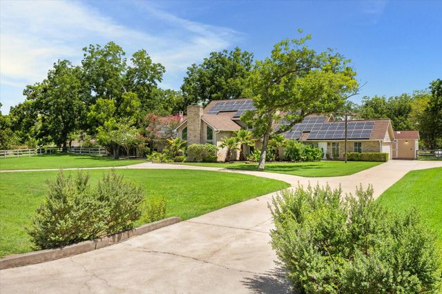 5202 Cypress Green Lane, Richmond, TX 77406