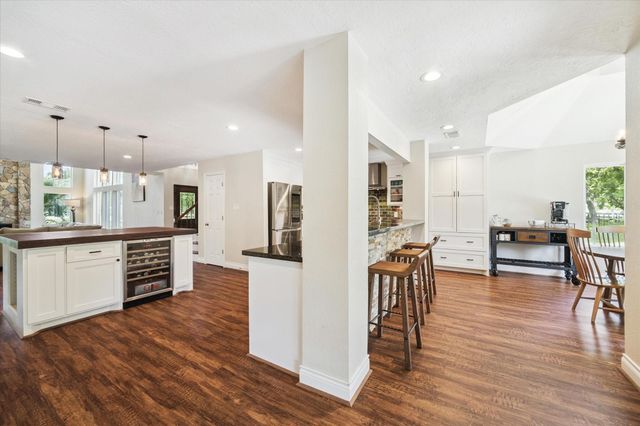 5202 Cypress Green Lane, Richmond, TX 77406