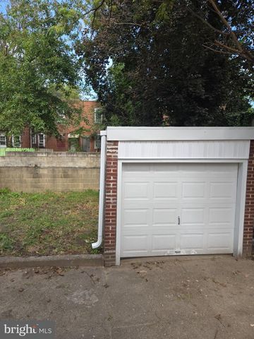 1355 CARL MILLER BLVD, Camden, NJ 08104