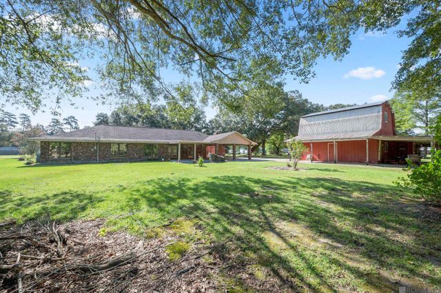 35013 J W Hall Rd, Walker, LA 70785