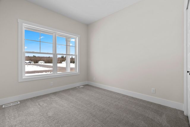 6255 S Bear Den Trail, Fruitport Twp, MI 49444