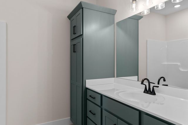 6255 S Bear Den Trail, Fruitport Twp, MI 49444