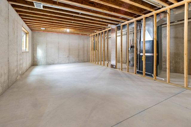 6255 S Bear Den Trail, Fruitport Twp, MI 49444