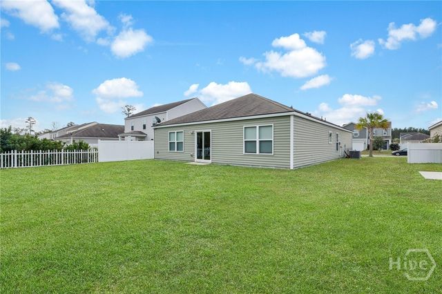 22 Gardenia Drive, Savannah, GA 31407