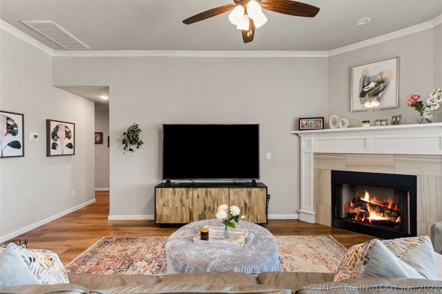 27608 E 109th Place S, Coweta, OK 74429