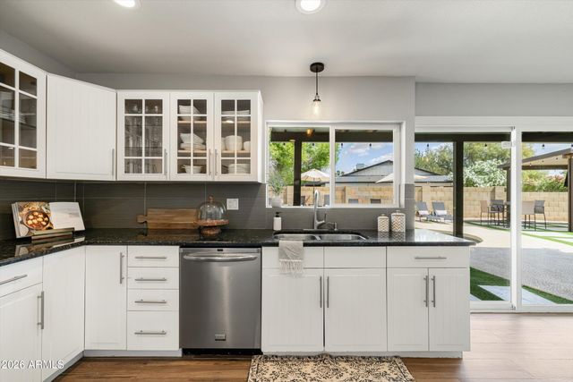 12219 N 59TH Street, Scottsdale, AZ 85254