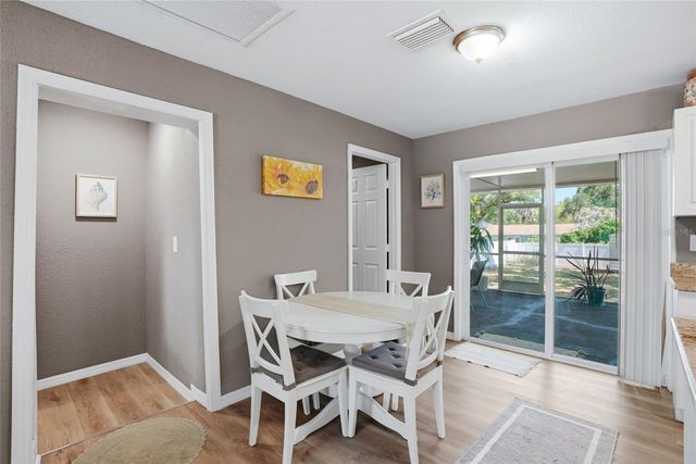 1512 E HANNA AVENUE, Tampa, FL 33610