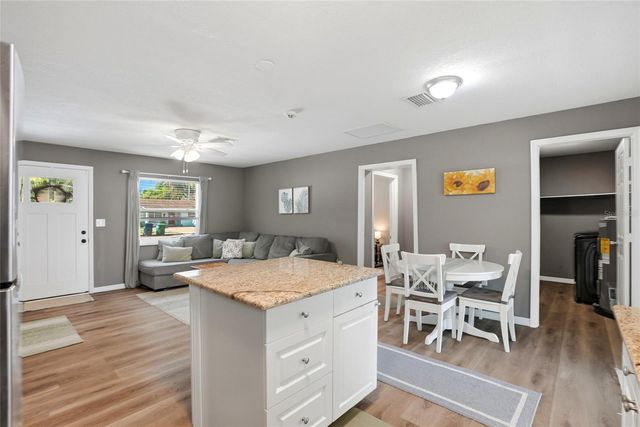 1512 E HANNA AVENUE, Tampa, FL 33610