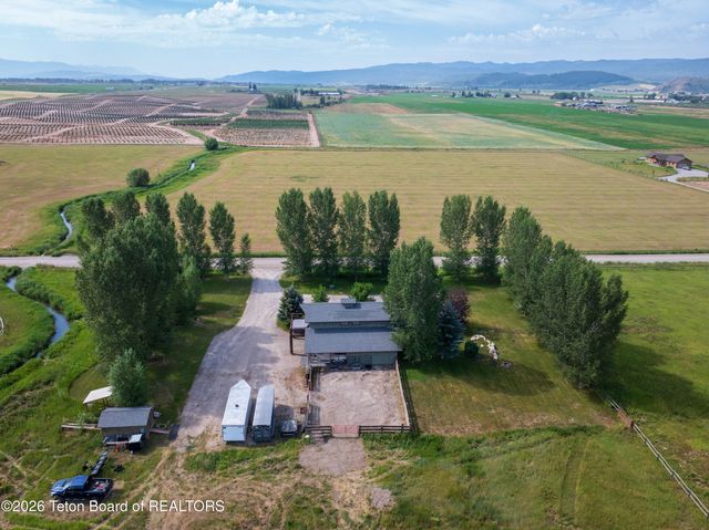 268 RIVER RANCH Loop, Freedom, WY 83120 property photo