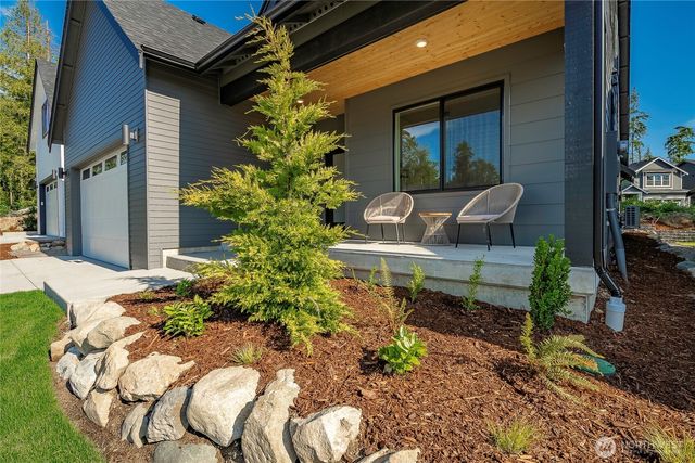 3005 Cedar View Way, Blaine, WA 98230