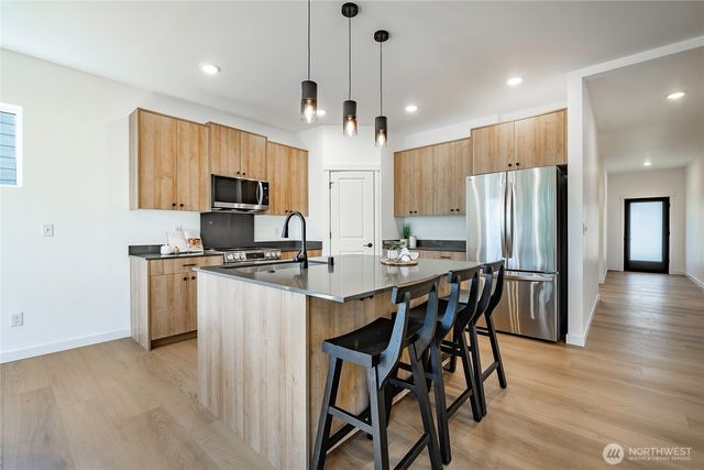3005 Cedar View Way, Blaine, WA 98230