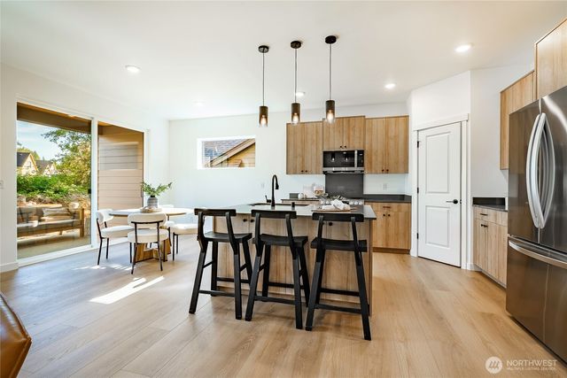 3005 Cedar View Way, Blaine, WA 98230