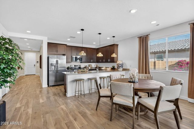 9953 S DUTCHMAN Drive, Apache Junction, AZ 85120