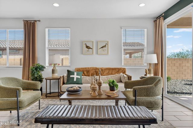 9953 S DUTCHMAN Drive, Apache Junction, AZ 85120