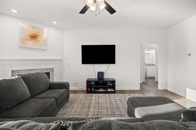 5335 Daffodil Drive, West Lafayette, IN 47906