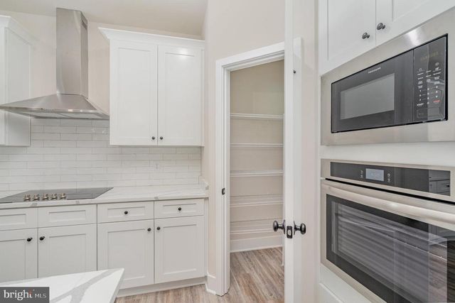 26700 DANIELS POINT DR, Unionville, VA 22567