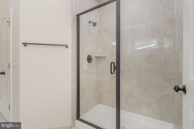 26700 DANIELS POINT DR, Unionville, VA 22567