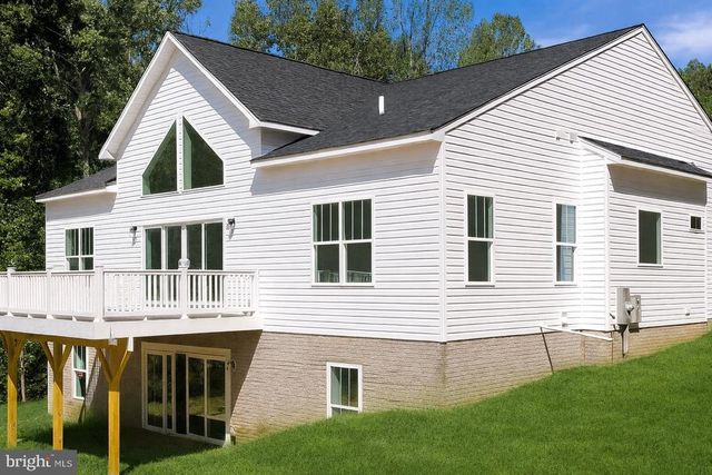 26700 DANIELS POINT DR, Unionville, VA 22567