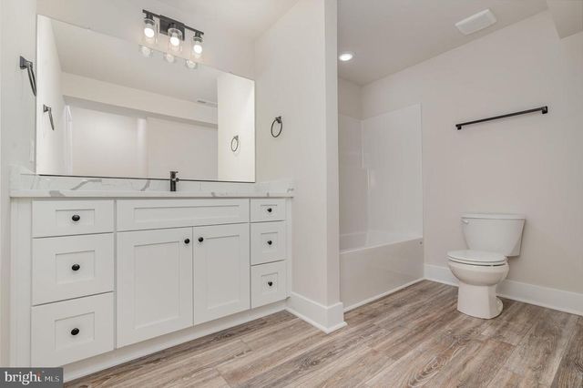 26700 DANIELS POINT DR, Unionville, VA 22567