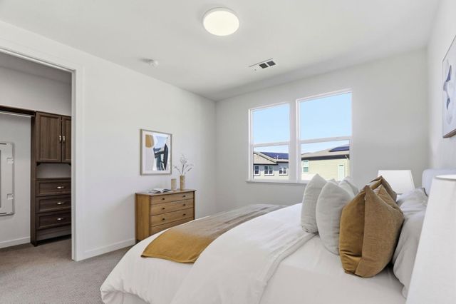 1963 Joshua Tree Circle, Milpitas, CA 95035