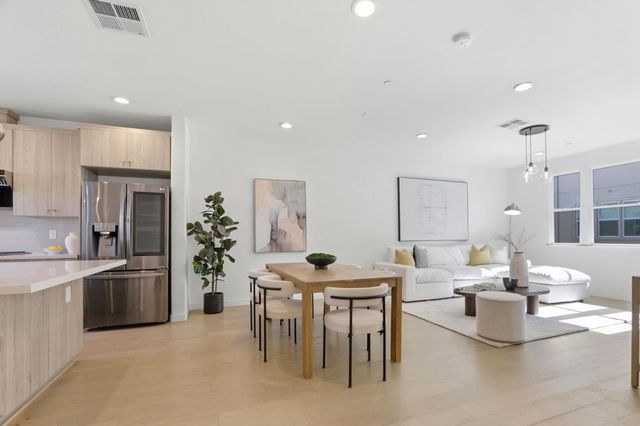 1963 Joshua Tree Circle, Milpitas, CA 95035