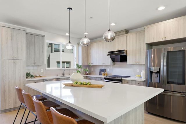 1963 Joshua Tree Circle, Milpitas, CA 95035