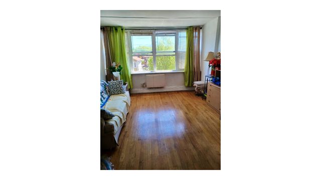 4618 161st St Apt C4, New York City, NY 11358