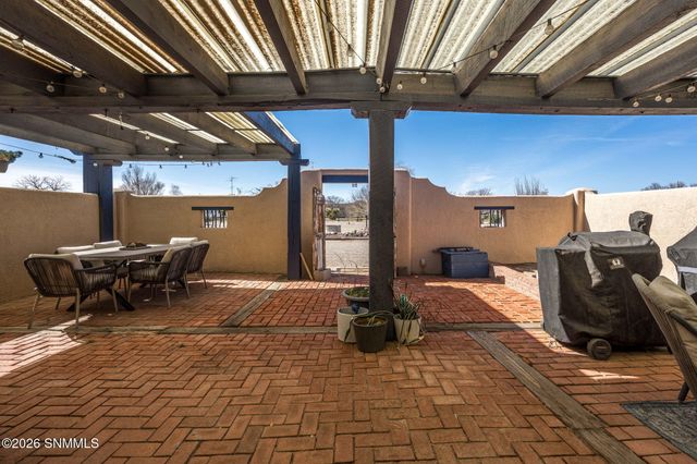 5240 Singer Road, Las Cruces, NM 88007