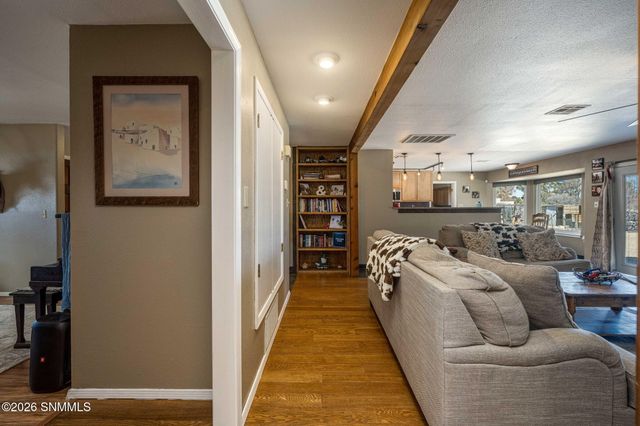 5240 Singer Road, Las Cruces, NM 88007