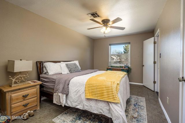 5240 Singer Road, Las Cruces, NM 88007