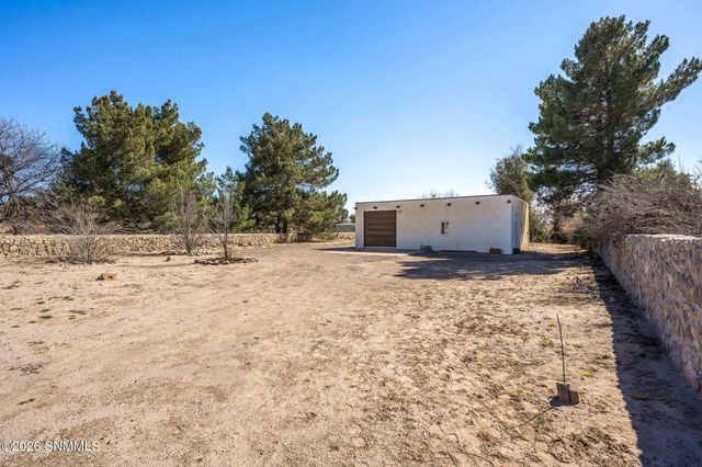 5240 Singer Road, Las Cruces, NM 88007