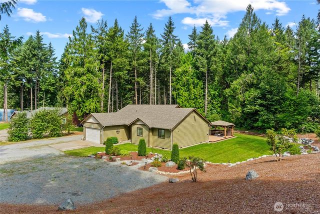 7805 300th Street Ct S, Roy, WA 98580
