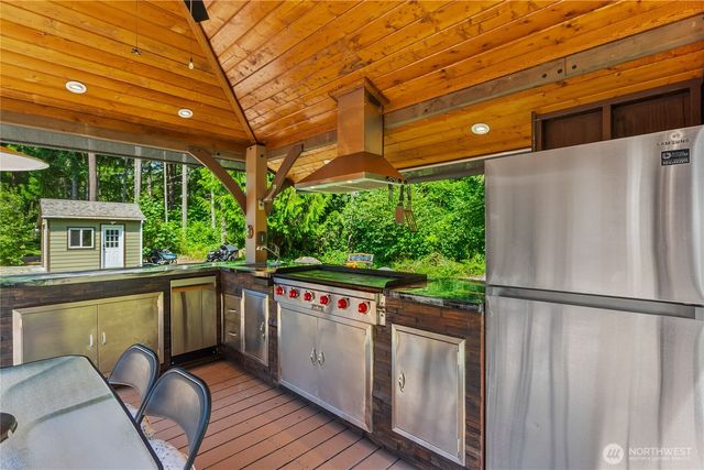 7805 300th Street Ct S, Roy, WA 98580