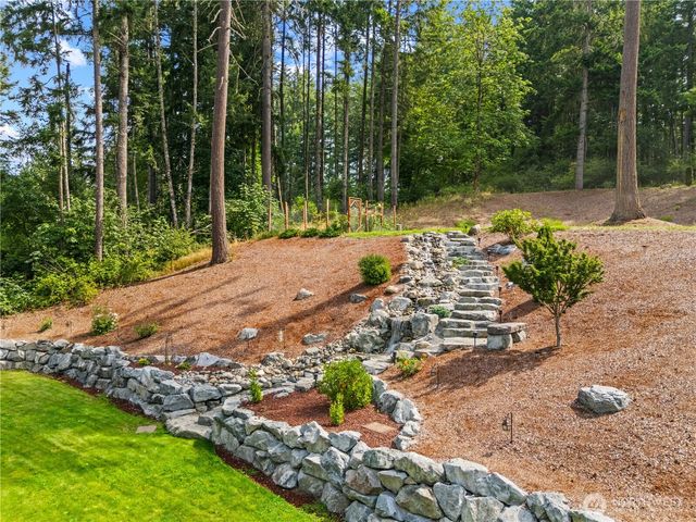7805 300th Street Ct S, Roy, WA 98580