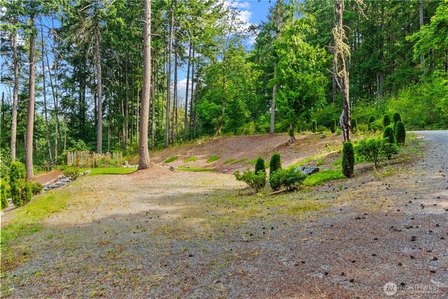 7805 300th Street Ct S, Roy, WA 98580