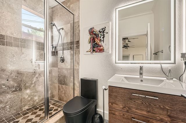 7717 Woodrow Ave, Austin, TX 78757