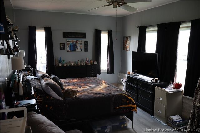 6009 May Street, Floyds Knobs, IN 47119