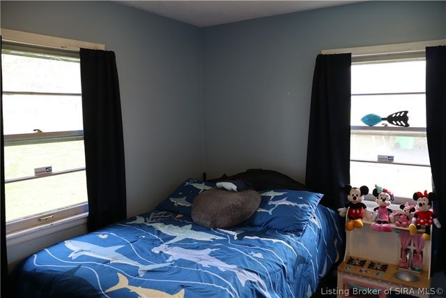 6009 May Street, Floyds Knobs, IN 47119