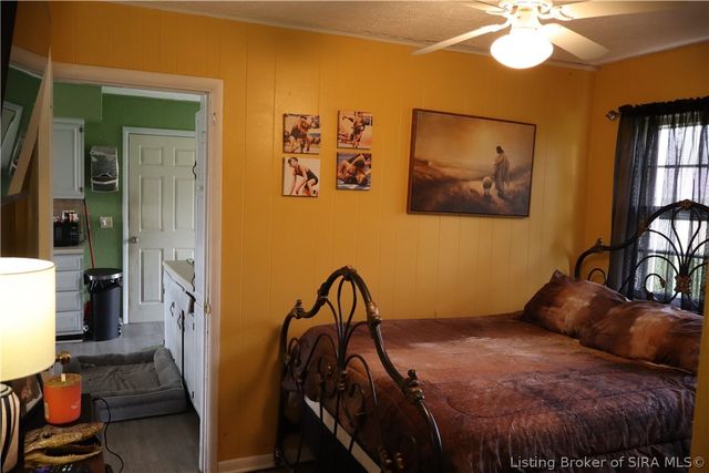 6009 May Street, Floyds Knobs, IN 47119