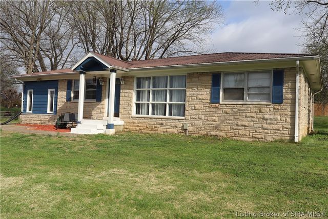 6009 May Street, Floyds Knobs, IN 47119