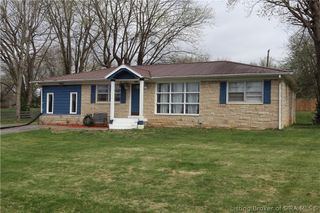 6009 May Street, Floyds Knobs, IN 47119