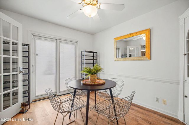 10715 Sunderland Pl, Louisville, KY 40243