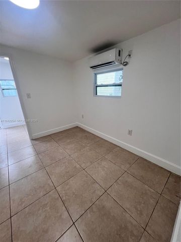 14763 SW 173rd Ter 1, Miami, FL 33187