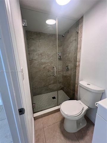 14763 SW 173rd Ter 1, Miami, FL 33187