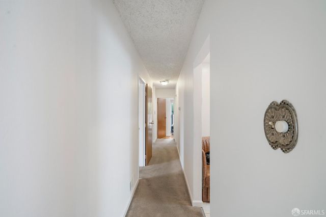 61 Grandview Avenue, Daly City, CA 94015