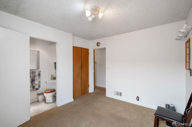 61 Grandview Avenue, Daly City, CA 94015