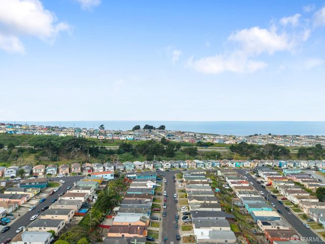 61 Grandview Avenue, Daly City, CA 94015