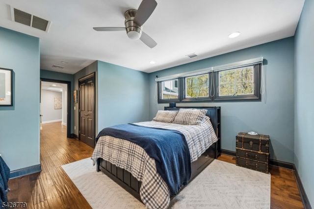 20 Pheasant Ln, Scotch Plains Twp., NJ 07076